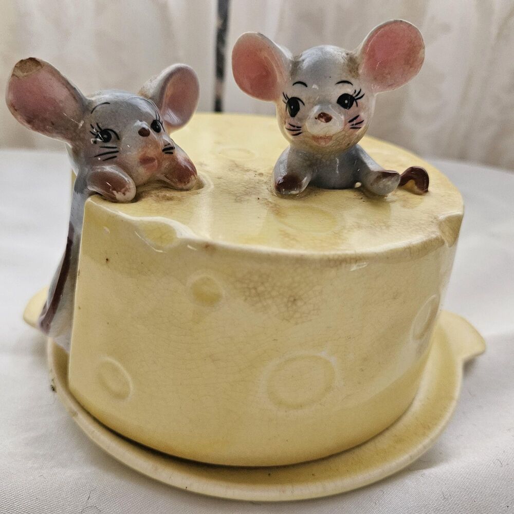 Vintage Tilso Japan Ceramic‎ Mouse Covered Cheese Dish